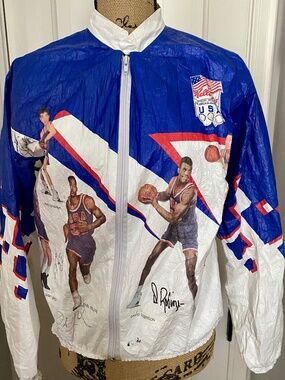 Vintage USA Olympic Basketball Team Jacket 1992. NBA Souvenir.